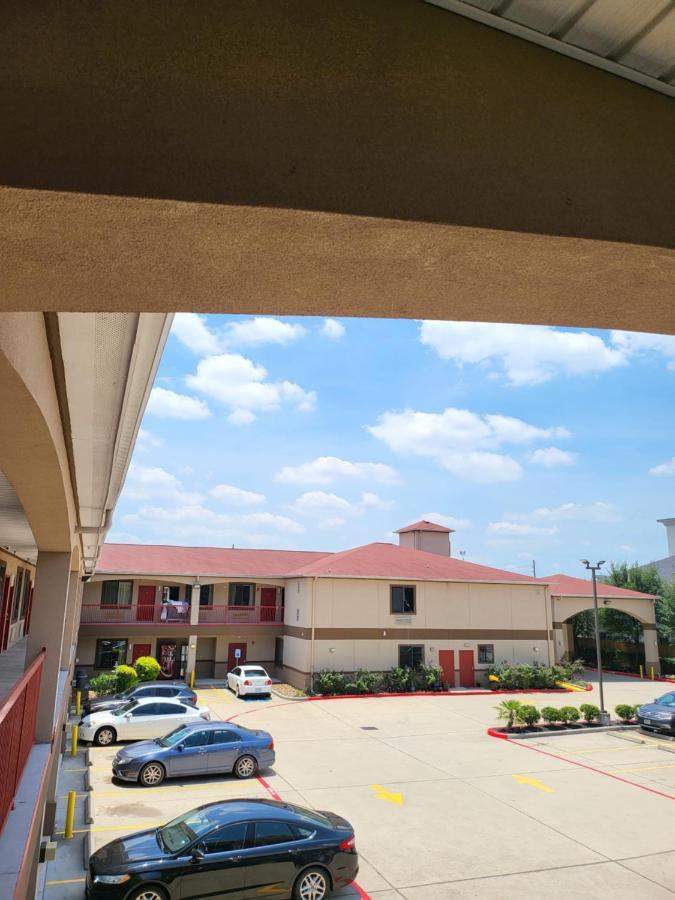 Palace Inn Sam Houston Race Park West Road Exterior foto